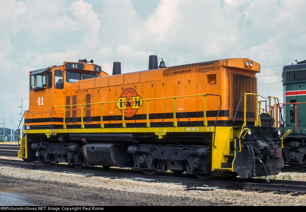 IMRR 41, EMD SW-1500, ex SP 2556, at the Powerton Power Plant